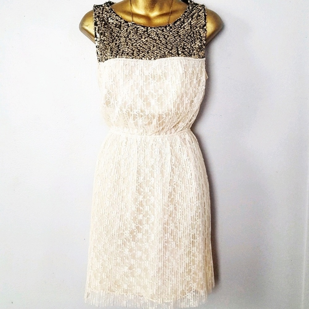 Mimi Chica sequin lace dress size large
